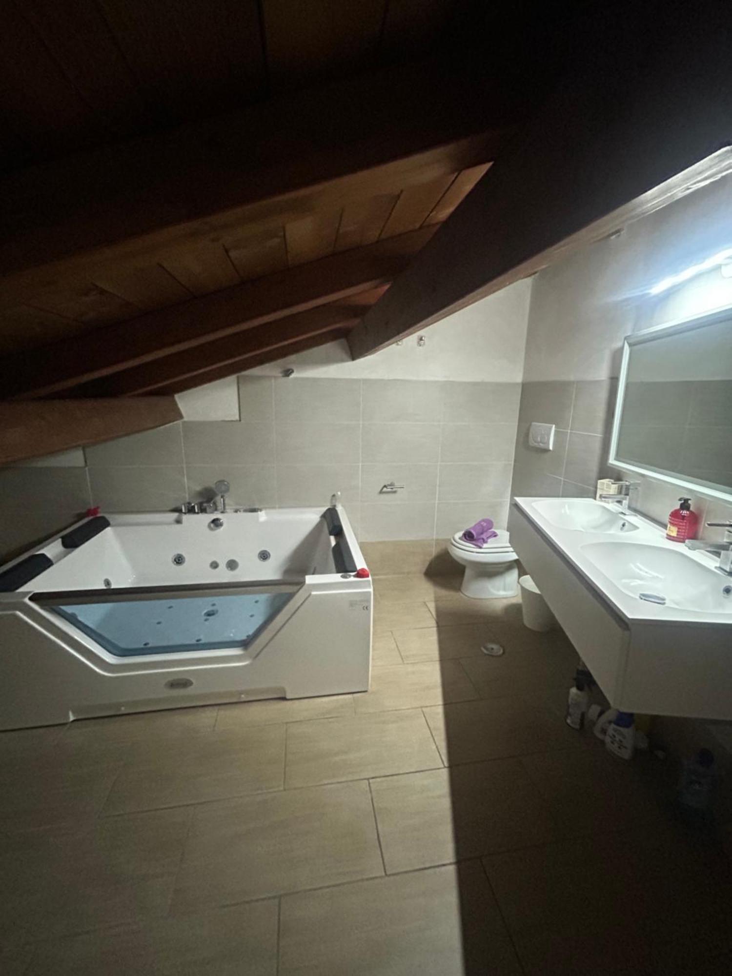 Ale E Nau Hotell Roma Eksteriør bilde